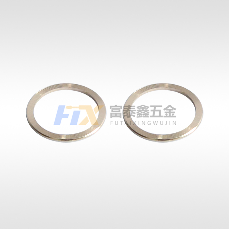 五金表面加工細(xì)分可分為:五金噴漆加工、電鍍、表面拋光加工、五金腐蝕加工等